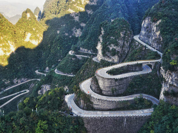 Фото №3 - 10 самых впечатляющих горных пейзажей мира