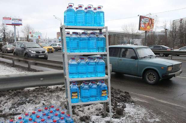 Как выбрать качественную незамерзайку: простые советы