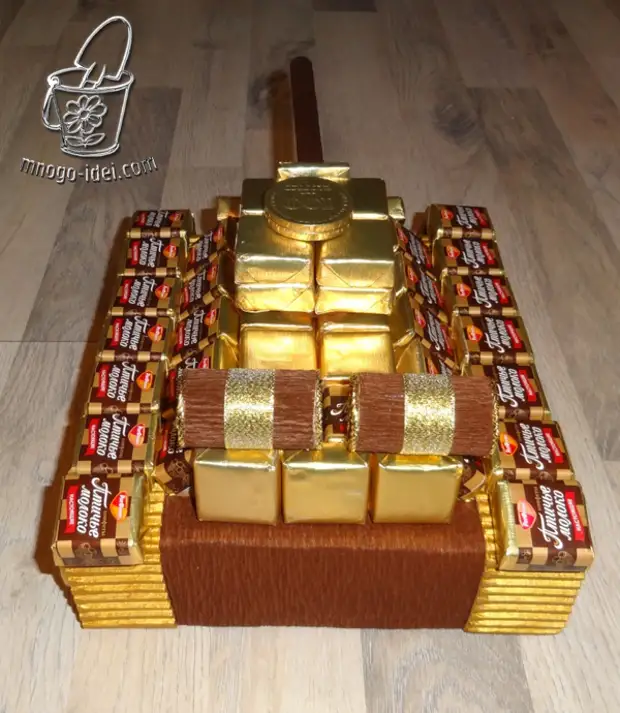 Мастер-класс Танк из конфет и шоколадок, идея подарка мужчине на 23 фев�раля