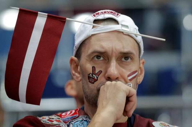 Латвия пропустила семь шайб от Швеции и потерпела второе поражение кряду на ЧМ по хоккею