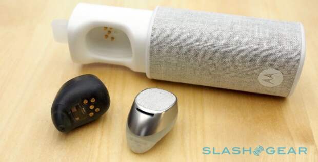 motorola hint Moto Hint: персональный ассистент наушник
