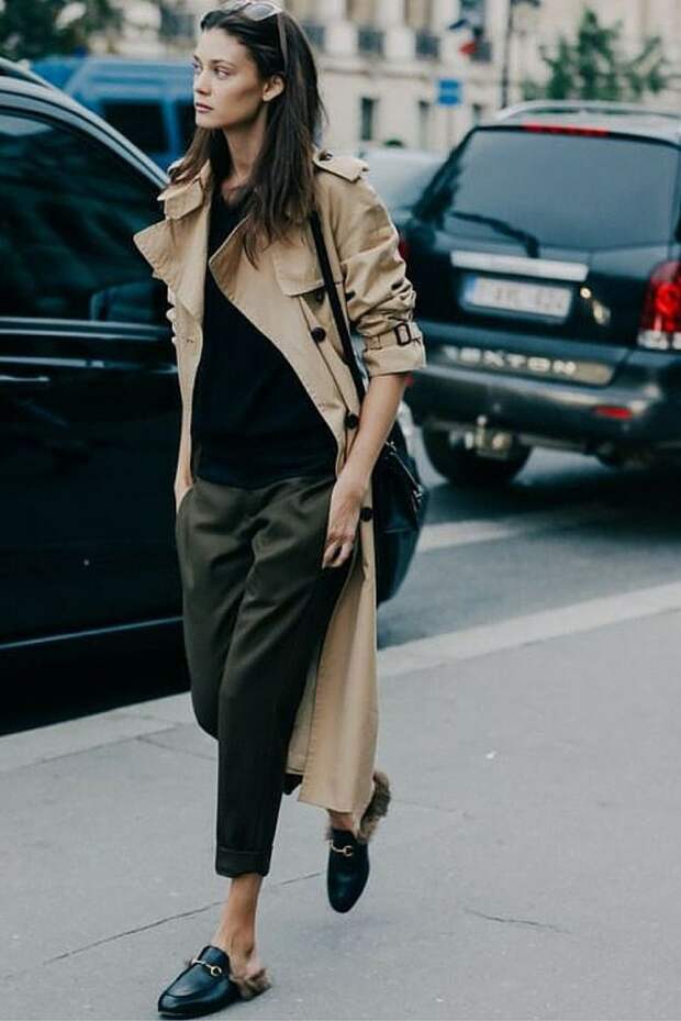 flat-mules-and-trench-coat