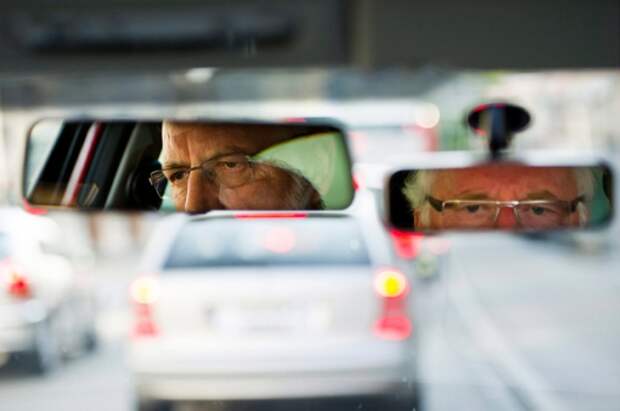 Замена прав для пожилых водителей: В каких случаях не пройти комиссию