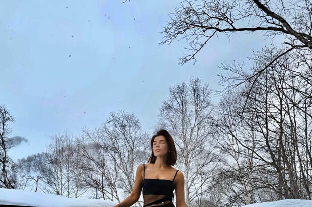 Актриса Екатерина Волкова выложила фото в купальнике на Камчатке