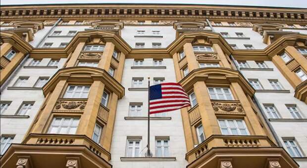 Москва запретила американским дипломатам свободно передвигаться по России