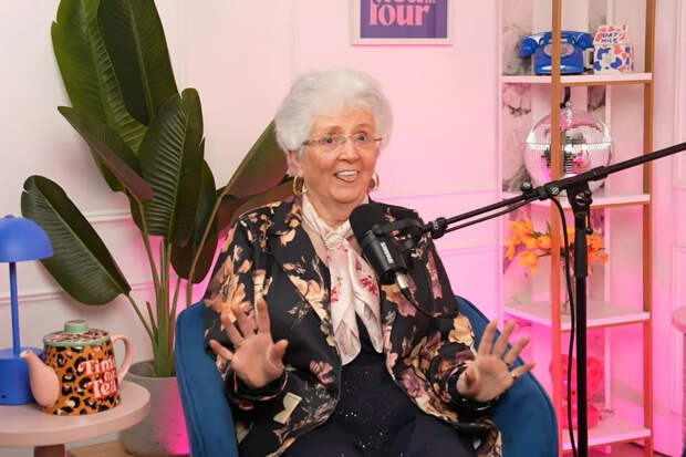 73-летняя эскортница рассказала о 40 годах воздержания