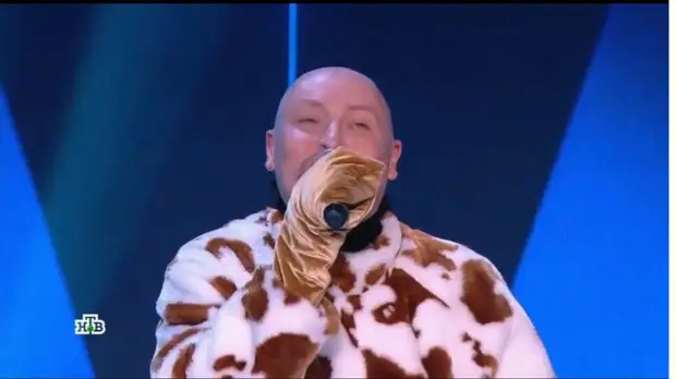 Анубис довел до слез Тодоренко, а Бычка выдал узнаваемый жест: интриги «Маски»