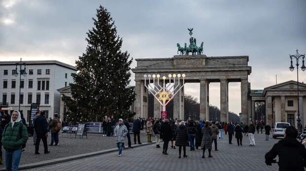 МИД рекомендовал россиянам отказаться от поездок в Германию без необходимости