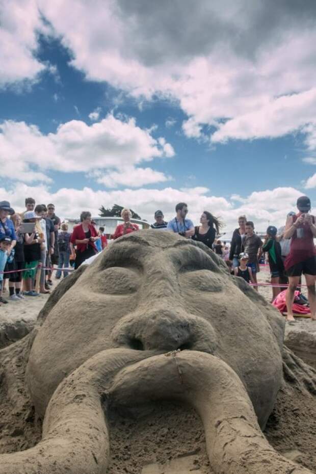 Песочные скульптуры на 3rd New Zealand Sandcastle Competition 2014 (17 фото)