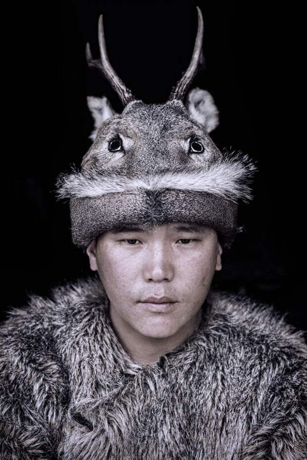 «Я проехал 40 000км по Сибири, фотографируя местных жителей. Вот результат»