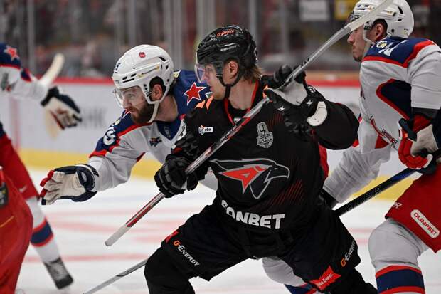 «Авангард» сегодня может завершить серию с ЦСКА в случае победы в пятом матче