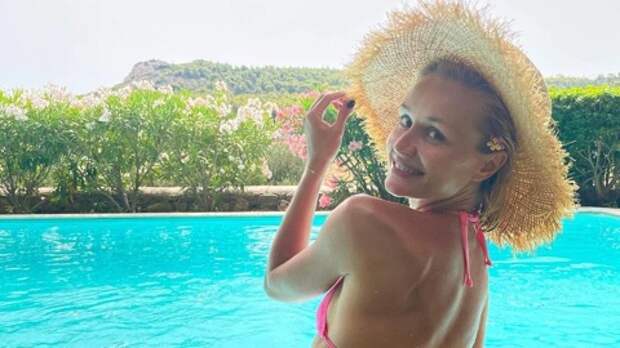 Полина Гагарина настраивается на рождение третьего ребенка