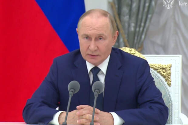 Путин и Клычков обсудили в Кремле развитие Орловской области