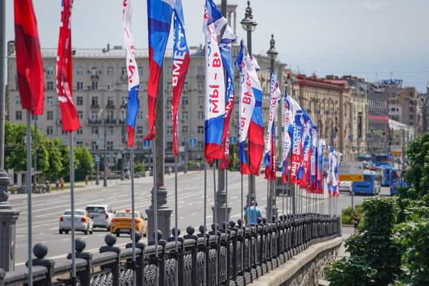 Волонтеры отмечают заинтересованность москвичей возможностью контрактной службы. Фото: Е. Самарин mos.ru. Пресс-служба мэра и Правительства Москвы