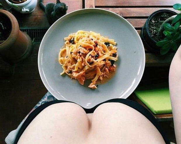 Как вкусная еда выглядит с женской точки зрения Как вкусная еда выглядит с женской точки зрения
