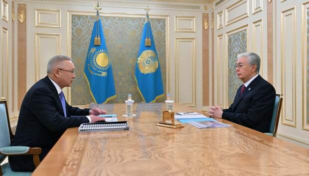 Токаев принял акима области Жетысу