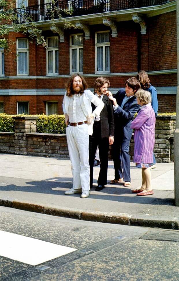 abbey road011 Кадры с фотосессии The Beatles для обложки к альбому Abbey Road