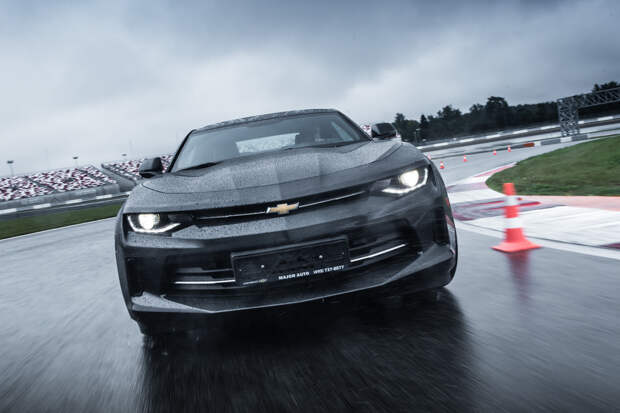 Чего не хватает новому Chevrolet Camaro: первый тест. Фото 3