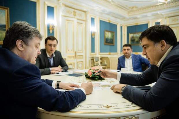 Москва задумала присоединить Латвию: заявление Саакашвили