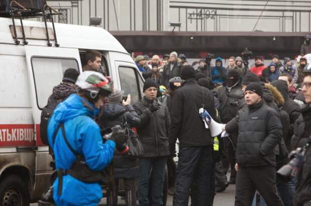Киевляне за чистый город и против фашистов