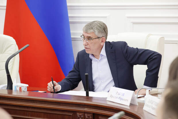 В Тульской области запустили чат-бот для сообщений об открытых люках