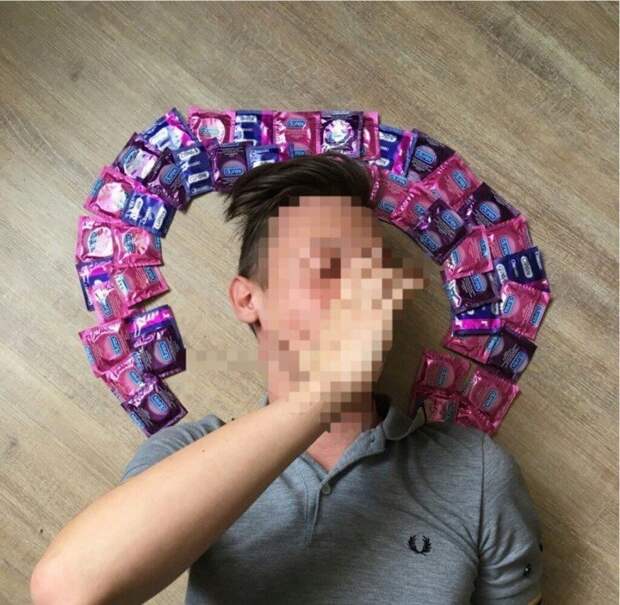 Реальные фотографии с российских вечеринок, на которых что-то пошло не так Реальные фотографии с российских вечеринок, на которых что-то пошло не так