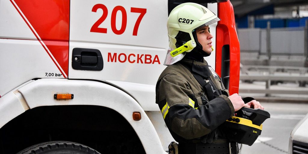 На Штурвальной улице ликвидировано возгорание в подъезде