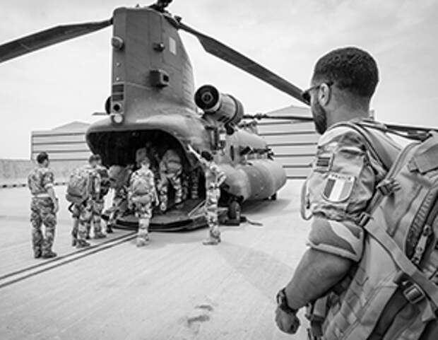 Париж винит Россию за серию болезненных неудач