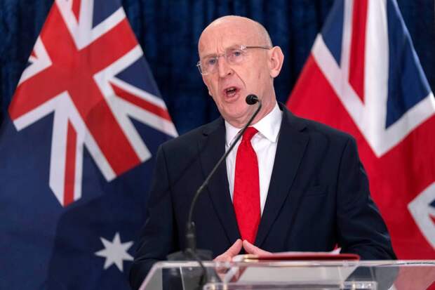 Глава Минобороны Великобритании Хили захотел похитить Путина