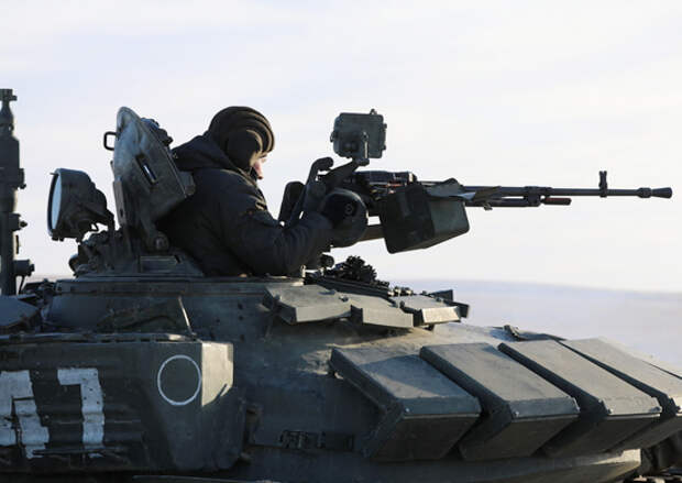 На полигоне в Республике Бурятия военнослужащие ВВО выполнили стрельбы из 12,7мм крупнокалиберных пулеметов «Утес»