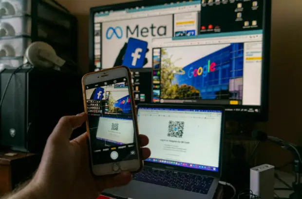 Доступ к WhatsApp не ограничивается в России, заявили в Роскомнадзоре