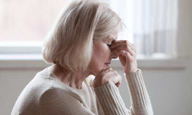 Головокружение не от успеха: редкая аномалия мешала пенсионерке поворачивать голову