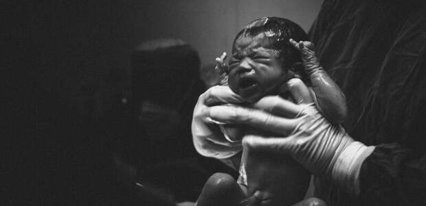 Отделение ПФР по Республике Адыгея приступило к выплате ежемесячных выплат из материнского капитала всем детям, независимо от очередности рождения