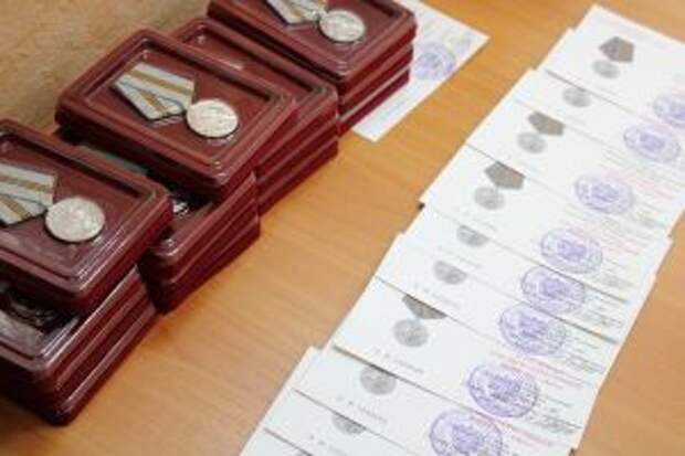 В Невьянском ГО начали вручать юбилейные медали