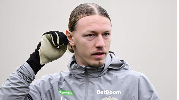 Адвокат Сафонова заявил в полицию на бывшую жену футболиста