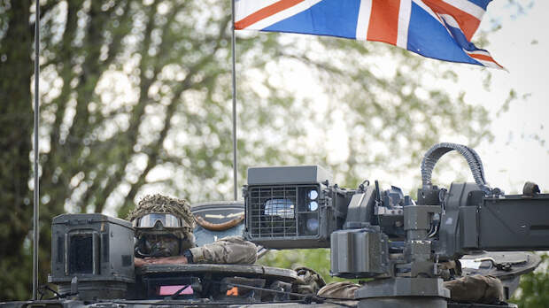 DT: в случае войны с Россией танковый парк Великобритании будет уничтожен всего за две недели