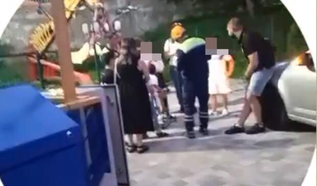 Прокуратура начала проверку из-за застрявших на карусели детей в Ставрополе