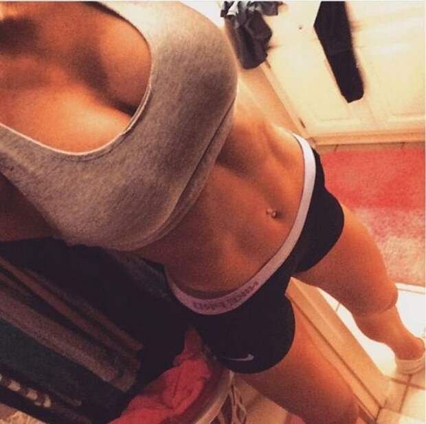 Hot girls in sports bras are here to motivate you (28 Photos) Hot girls in sports bras are here to motivate you (28 Photos)