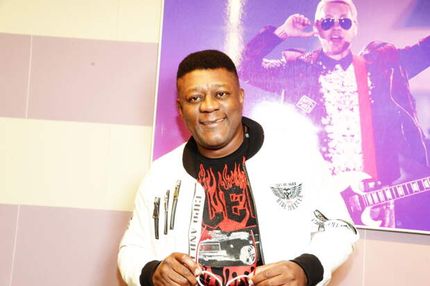 Стало известно о желании внебрачного сына Пьера Нарцисса заменить отца