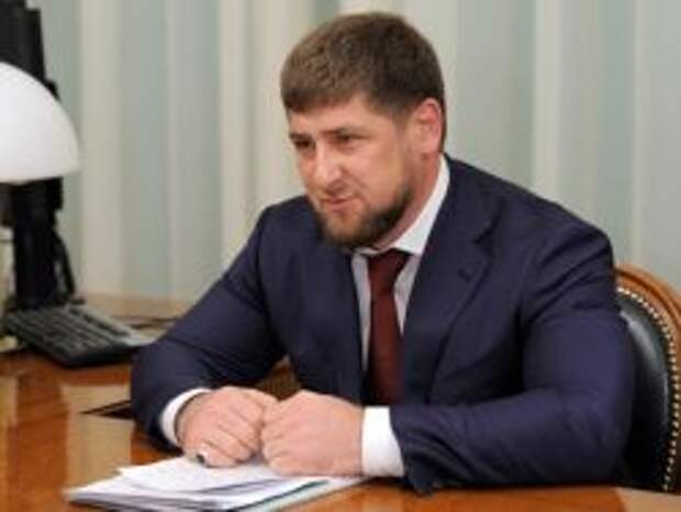 Кадыров: кто утратит родную речь, перестанет быть чеченцем Кадыров: кто утратит родную речь, перестанет быть чеченцем