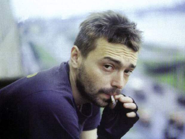 Фотографии из личных архивов звезд русского рока