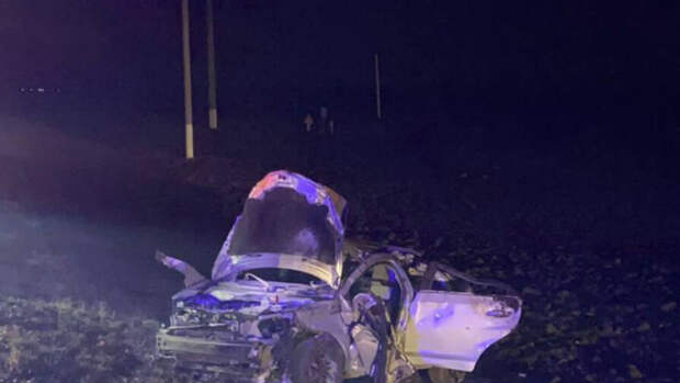 Автомобиль с пятью подростками разбился в Краснодарском крае