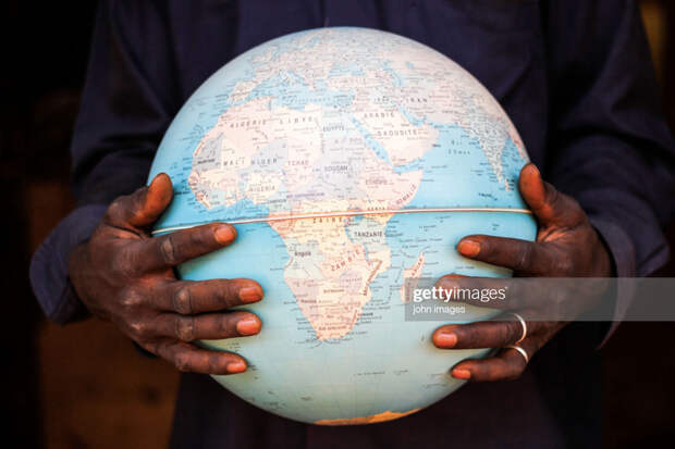 Ball-of-World Ball-of-World