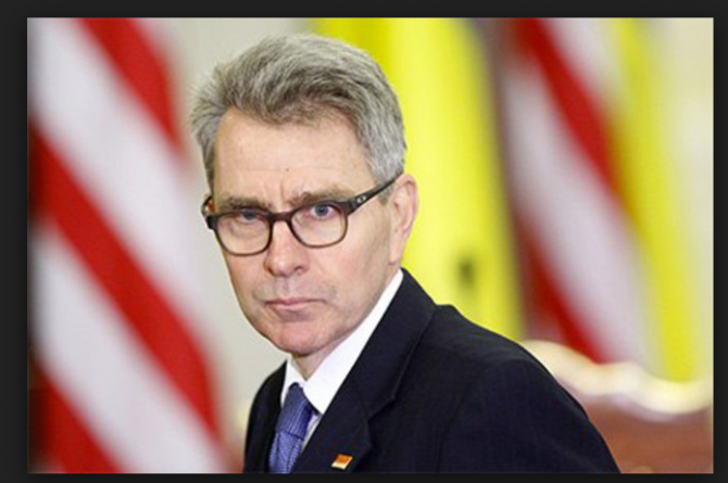Посол США на Украине заявил об уничтожении Киевом «энергетического оружия Москвы» Посол США на Украине заявил об уничтожении Киевом «энергетического оружия Москвы»