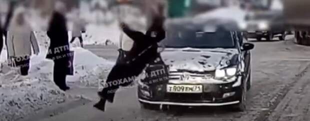 На одном из перекрестков Тулы сбили женщину