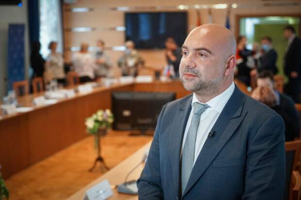 Баженов оценил поручения президента РФ по борьбе с киберпреступность. Фото: Максим Манюров