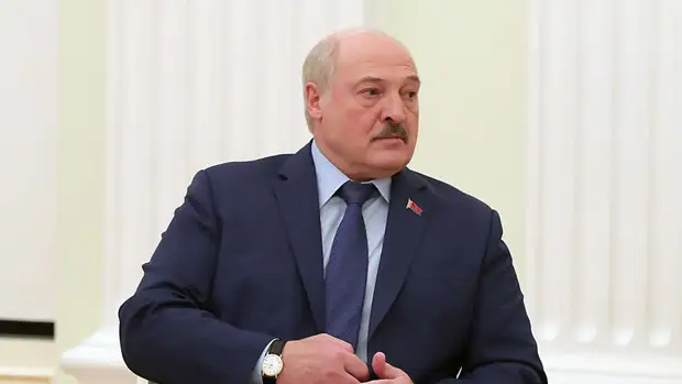 Лукашенко посоветовал Зеленскому заключить с Путиным договор