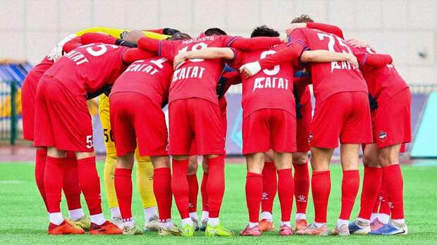 «Енисей» в гостях разгромил «Чайку», Надольский оформил дубль