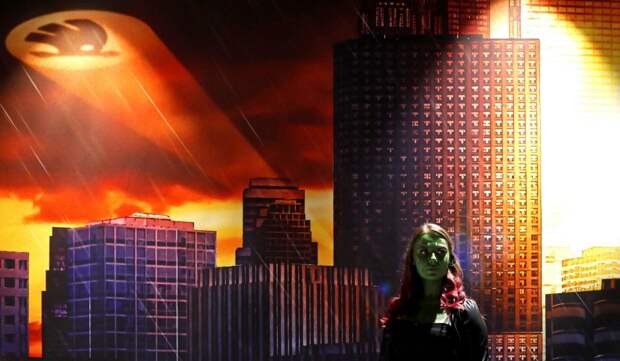 Посетители фестиваля Comic Con 2021 в Праге