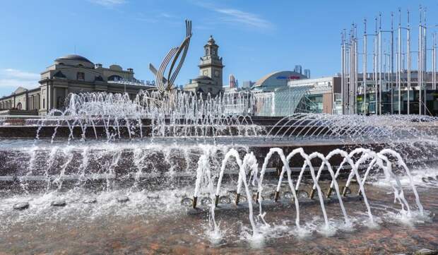 Открытие сезона работы фонтанов в Москве